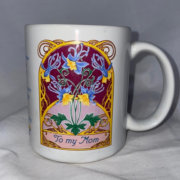 COPY - 💜Avon MOM Mug - Picture 1 of 6